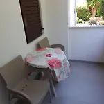 Mirjana 3*