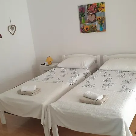 Guest house Mirjana