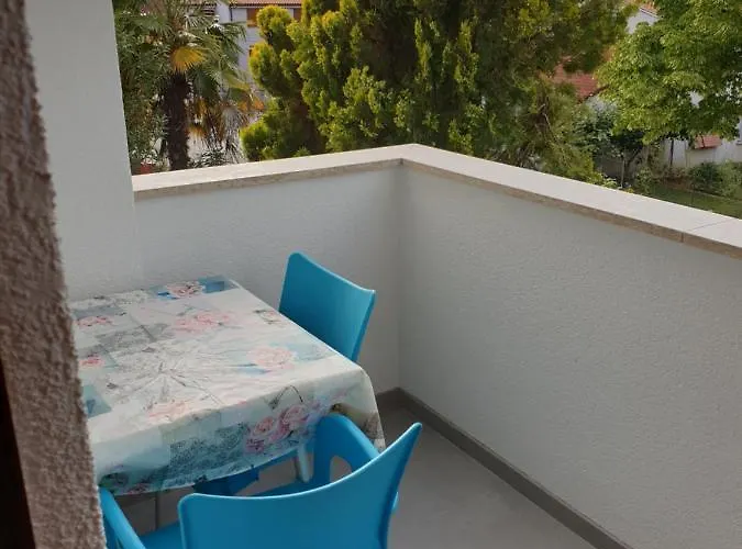 Mirjana 招待所 3*